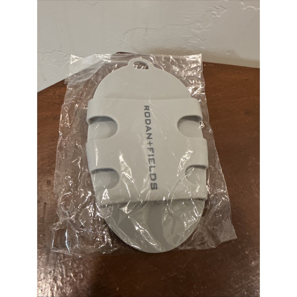 New Rodan Fields Silicone Body Cleansing Scrubber Brush Exfoliating Gray